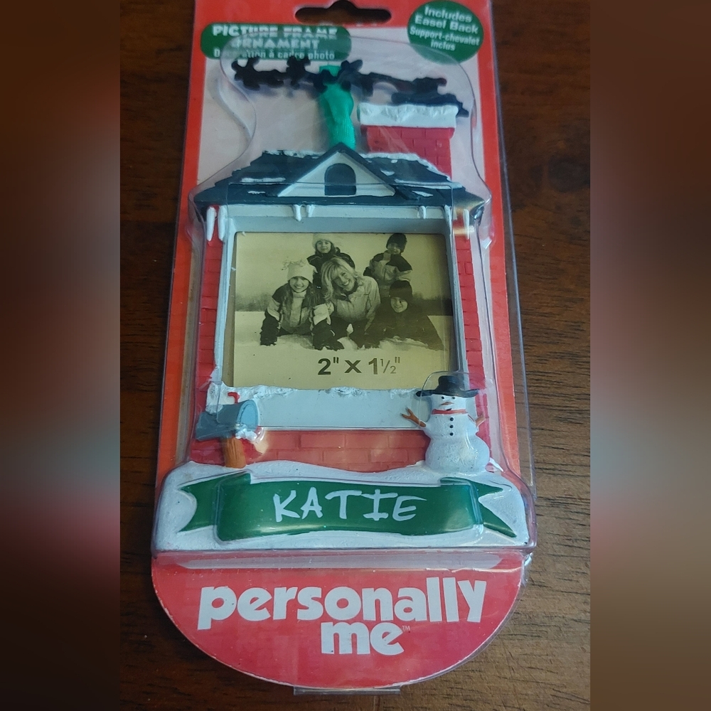 🎄Katie Christmas Frame Ornament with Green Ribbon